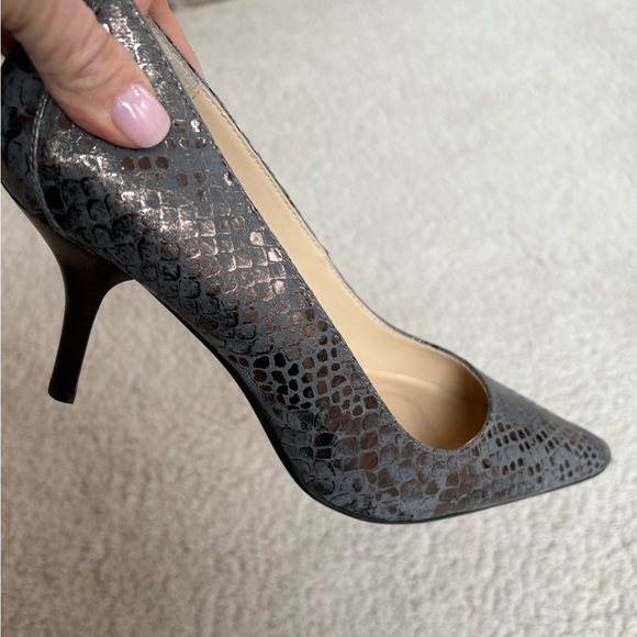 Sexy Calvin Klein heels in blue/copper snakeskin print leather & a touch of foil - Picture 6 of 16